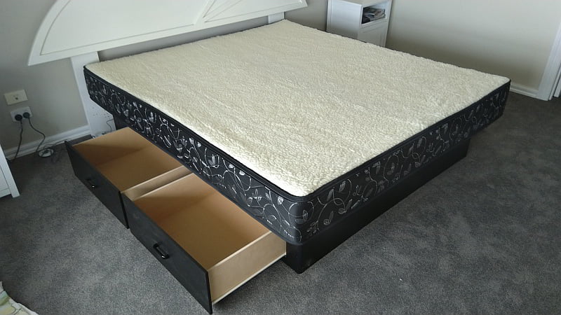 pedestal base waterbed with drawers